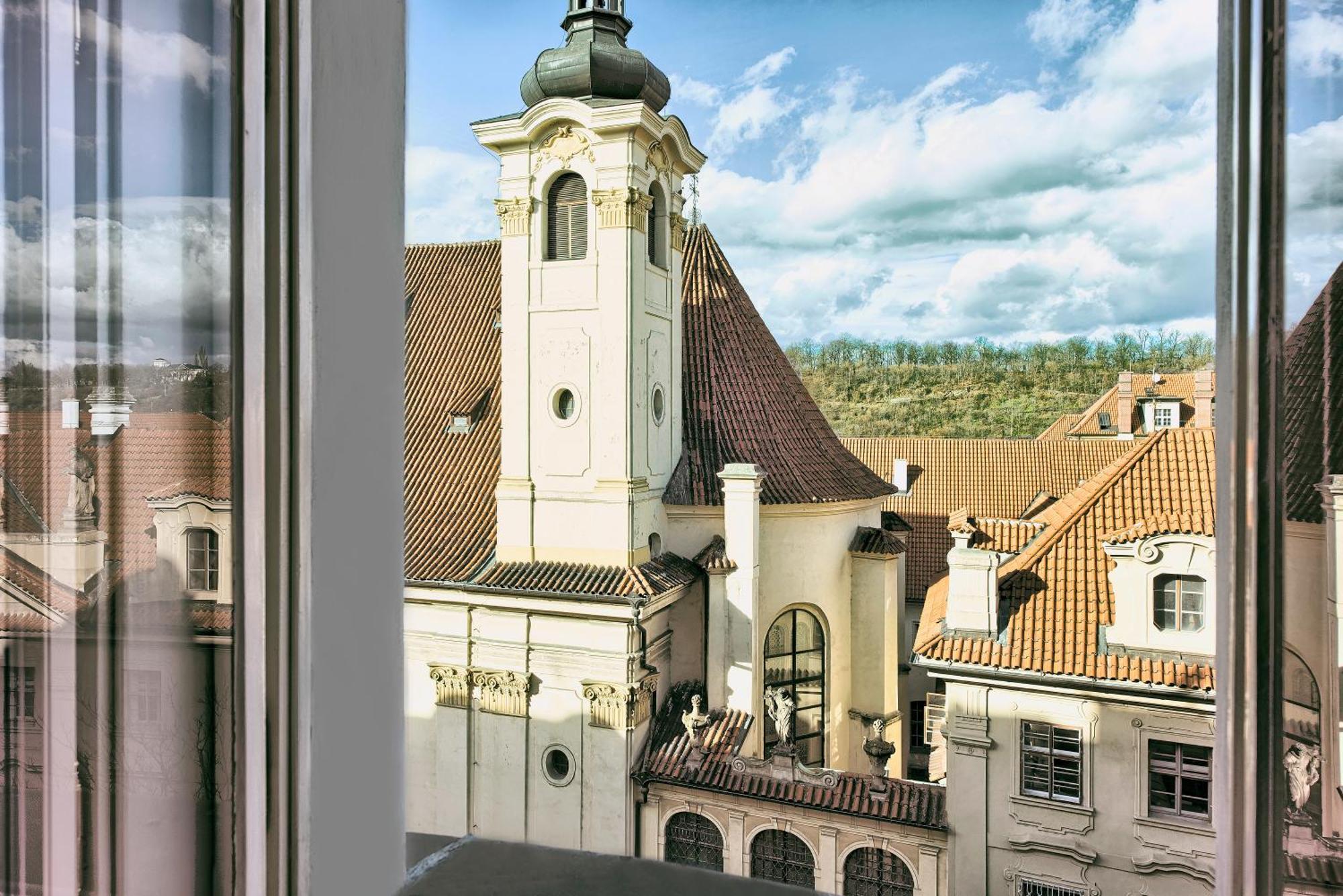 Milosrdnych Apartments Prag Exterior foto